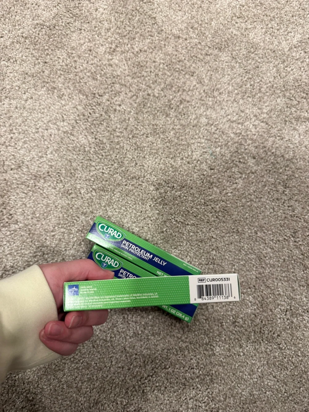 Curad petroleum jelly